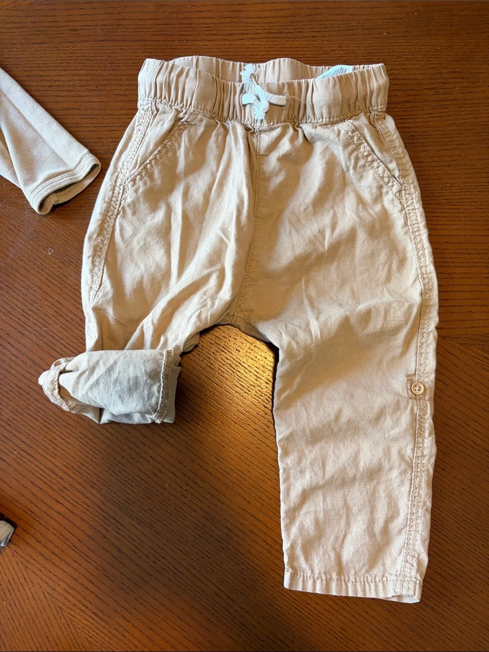 H&M outfits two long sleeve Henley & two light drawstring pants